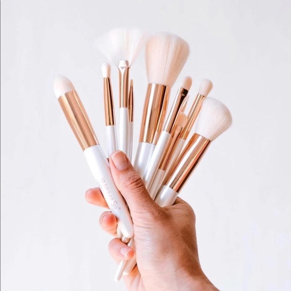 La Beauté Soi - makeup brush set - Picture 6 of 9
